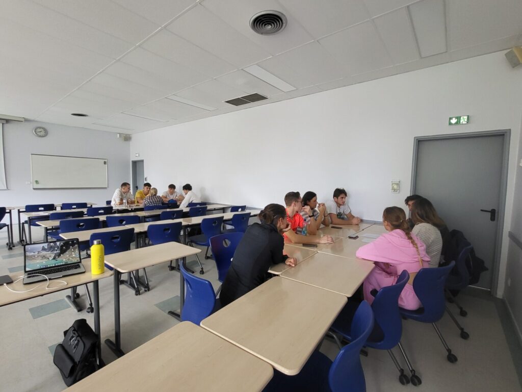 Le mardi 22 octobre, l’UFR STAPS de Nancy a eu l’honneur d’accueillir Mme Jenna Lorusso pour un workshop spécialement organisé pour les étudiants de la filière Education et Motricité, présentant un outil de formation sur l’engagement politique.
