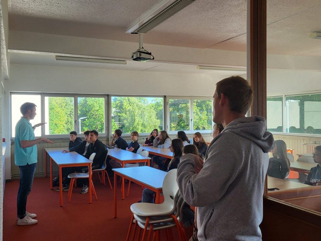 Les collégiens à la découverte de la recherche en réalité virtuelle à l’UFR STAPS de Nancy (Cordées de la Réussite)